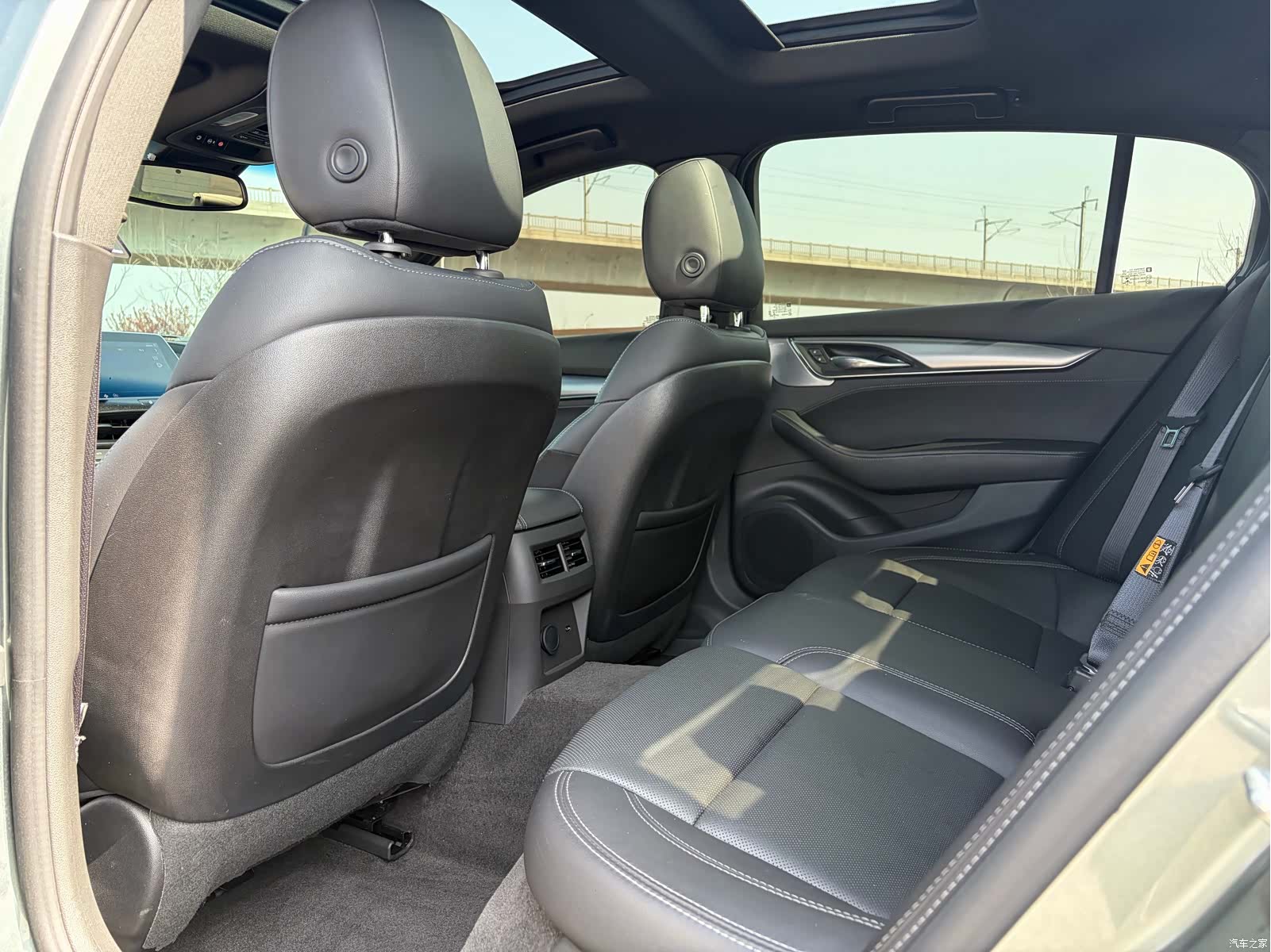 Cadillac CT5, 2023 8