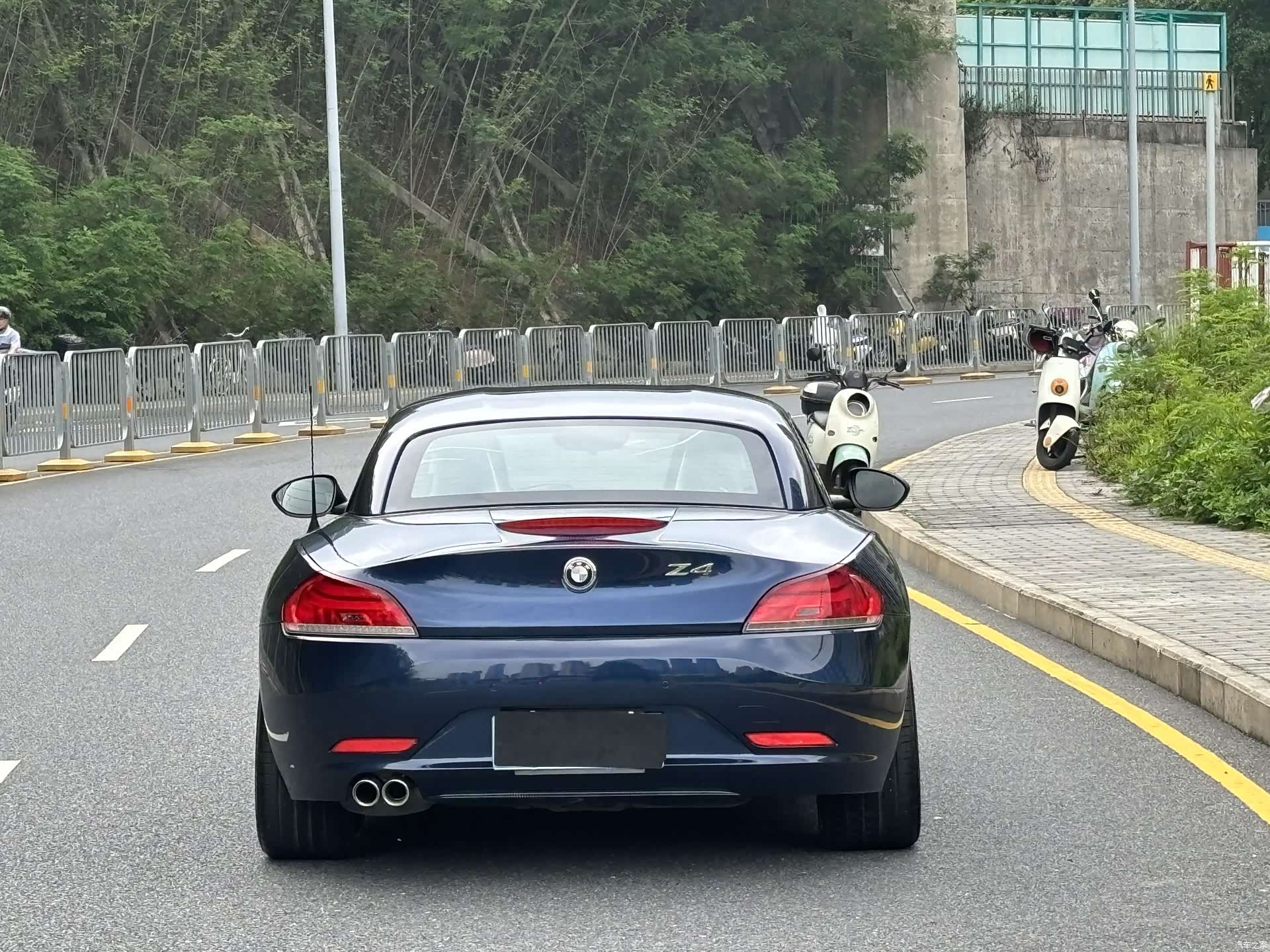 BMW Z4, 2013 29