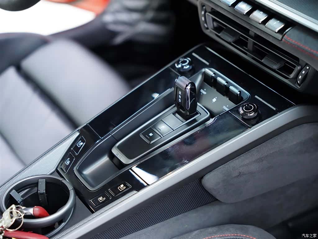 Porsche 911, 2020 52
