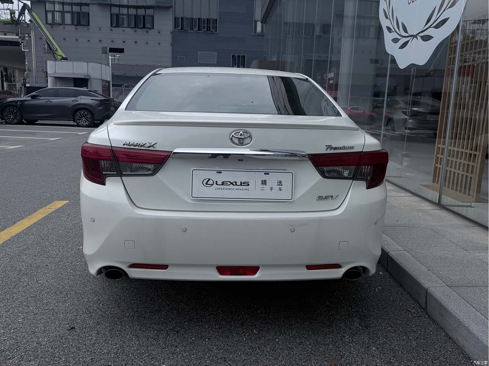 Toyota 2.5V, 2017 7