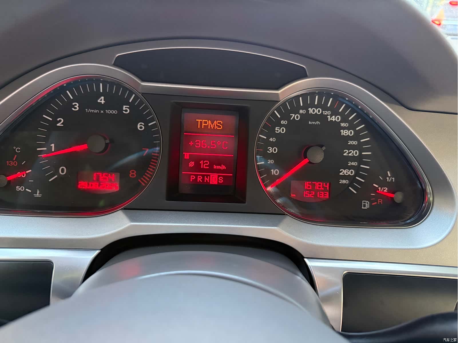 Audi A6L, 2007 13
