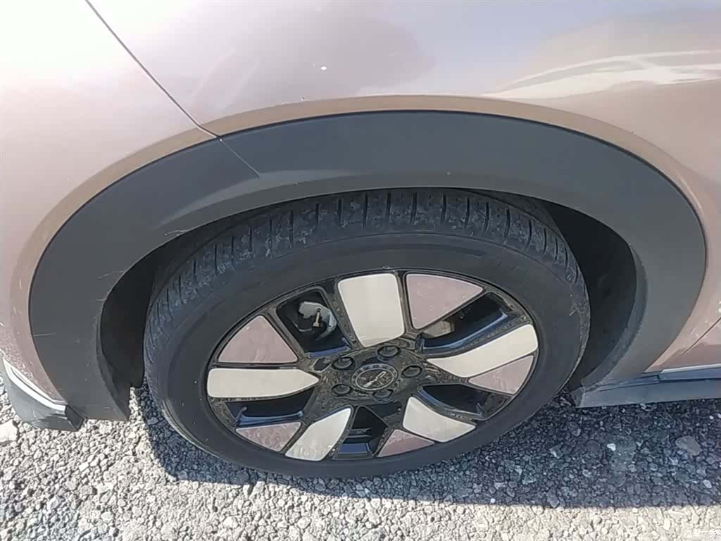 BYD Dolphin, 2022 23