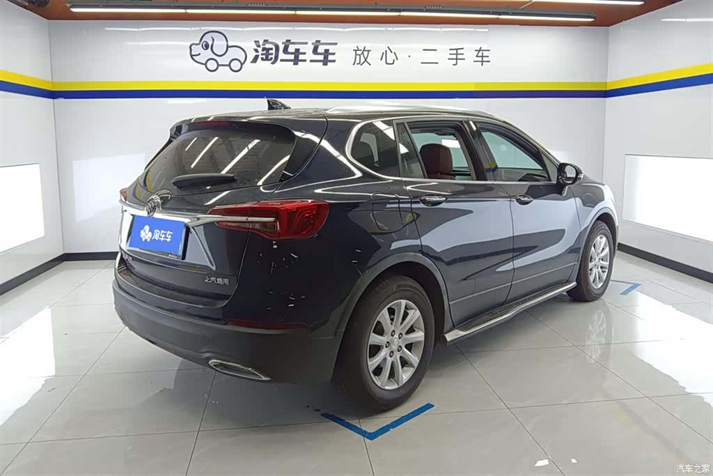 Buick Envision Plus, 2021 3