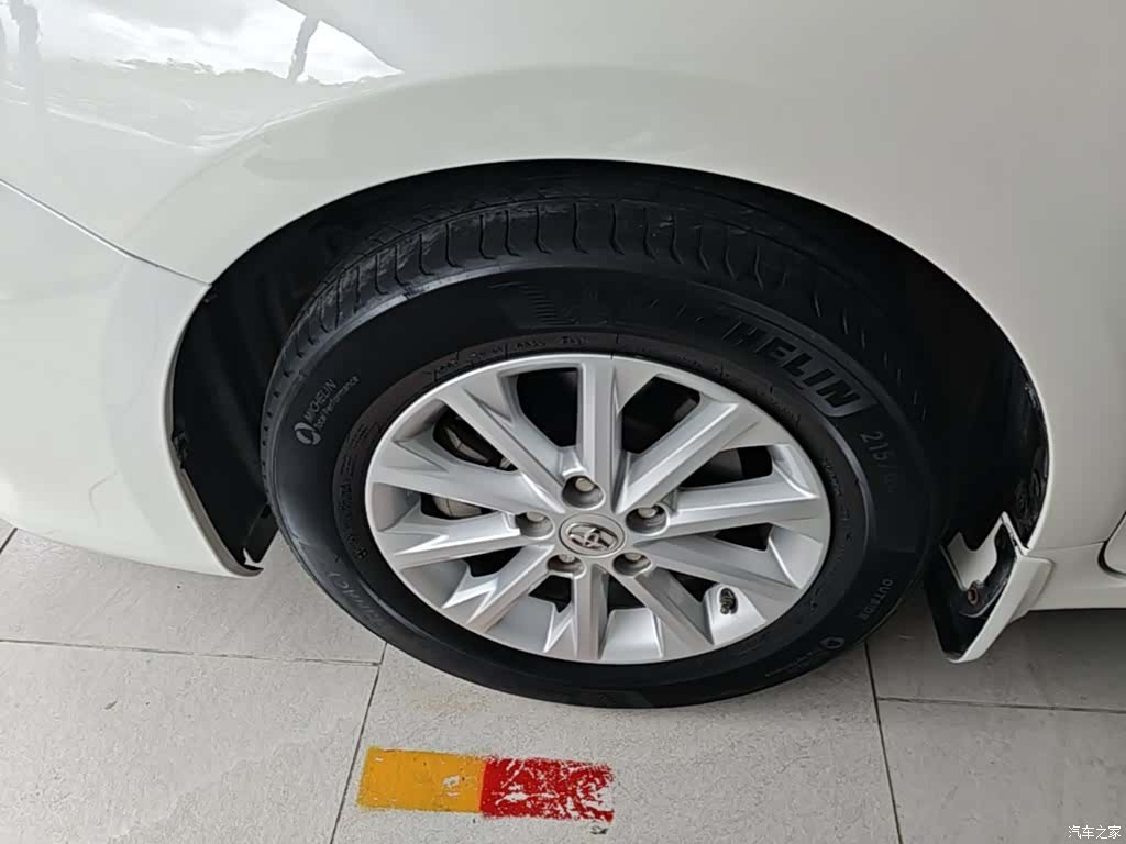 Toyota Camry, 2017 23