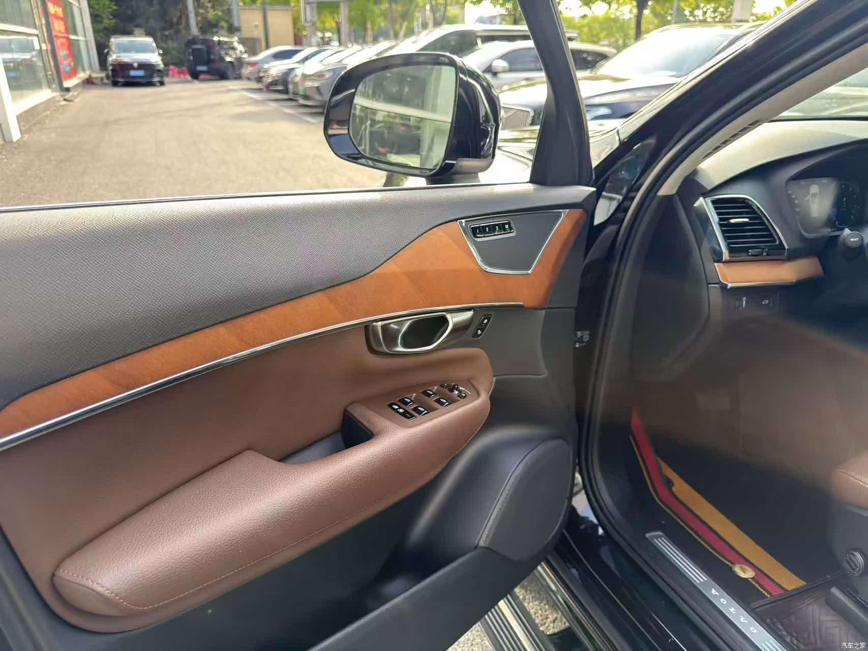 Volvo XC90, 2020 4
