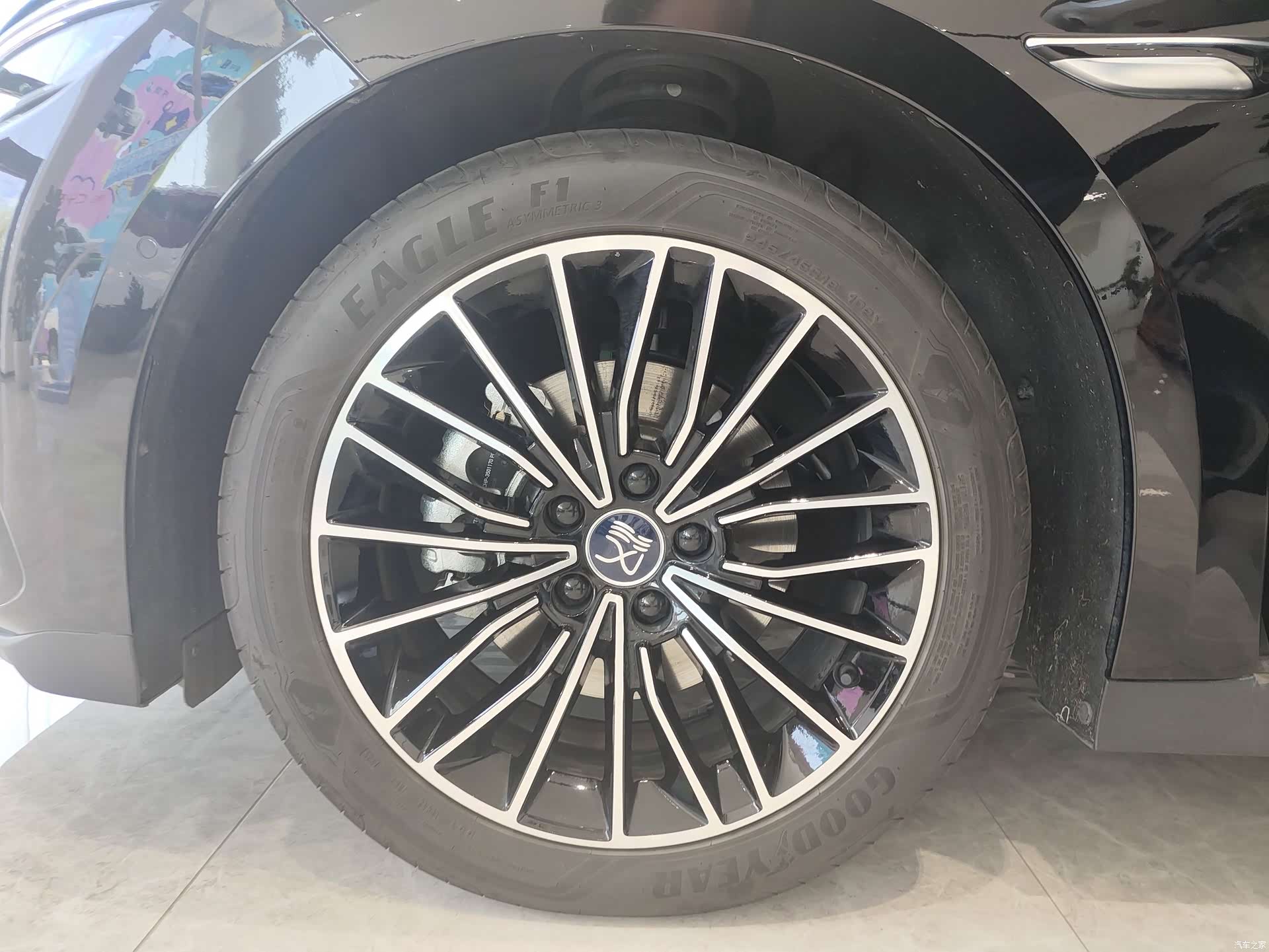 BYD Han, 2025 14