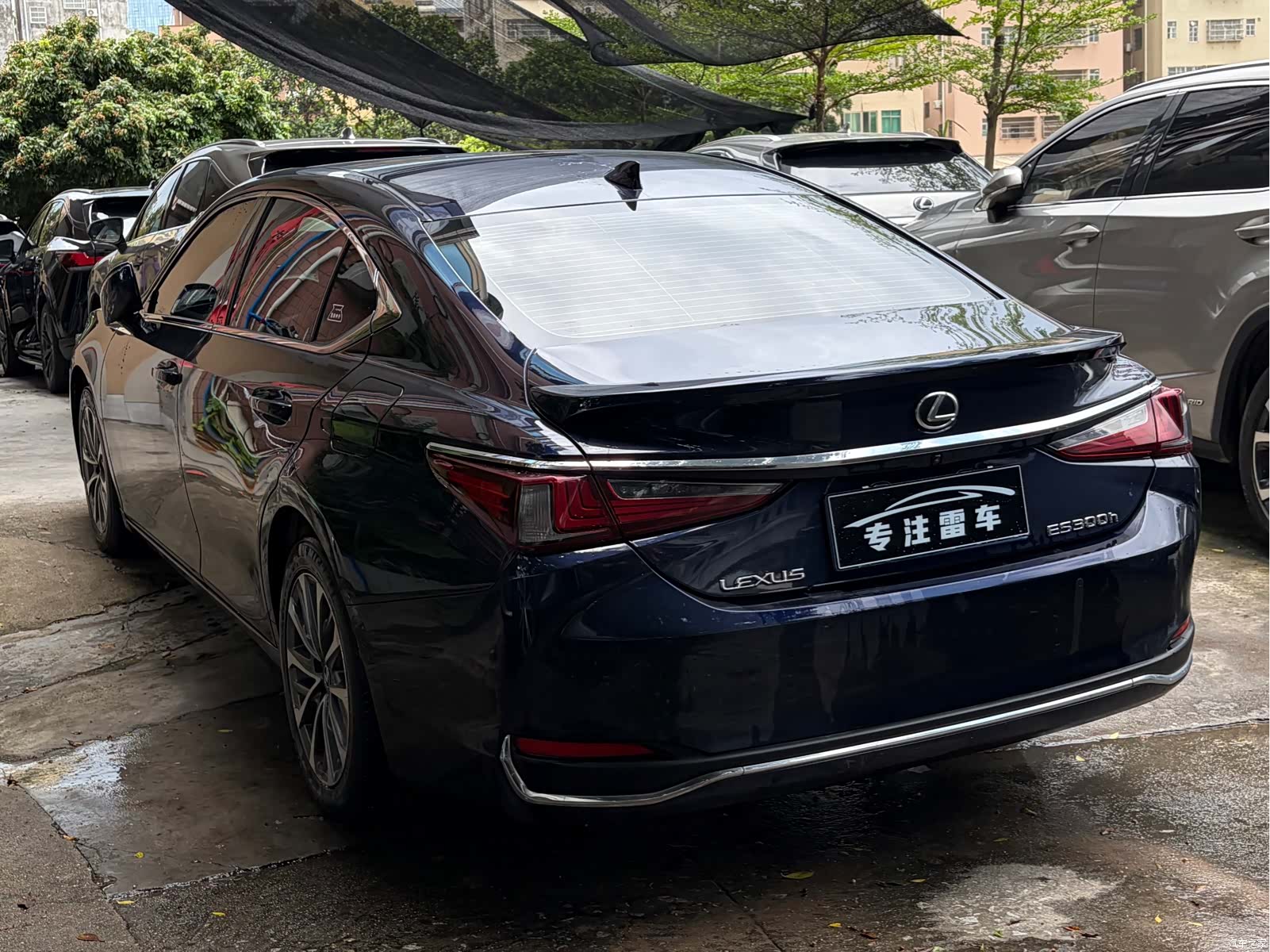Lexus ES, 2023 12