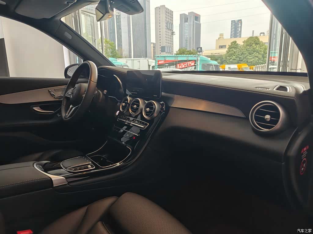 Mercedes-Benz GLC, 2022 14