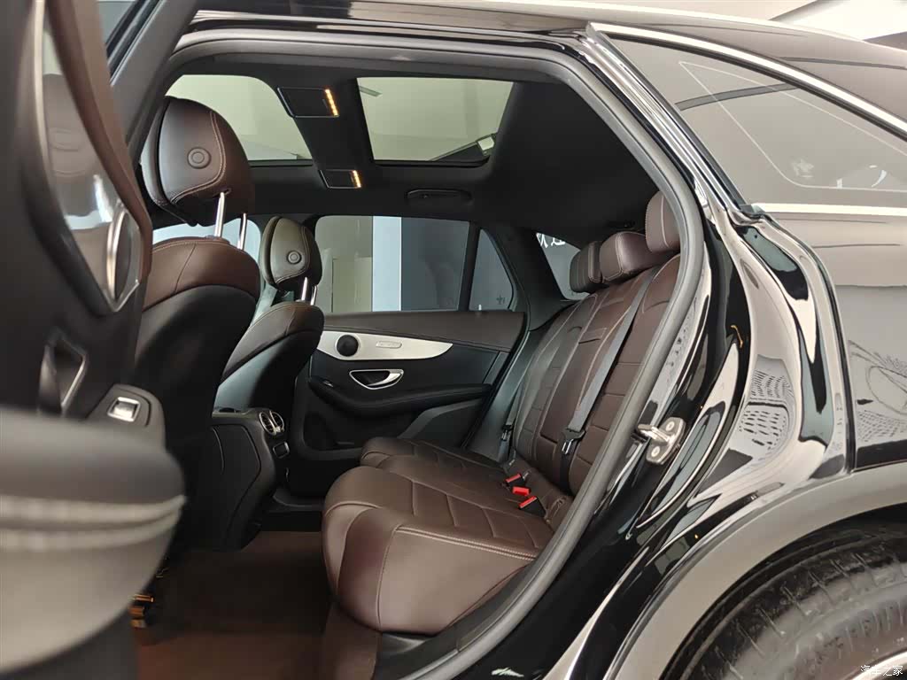 Mercedes-Benz GLC, 2022 13