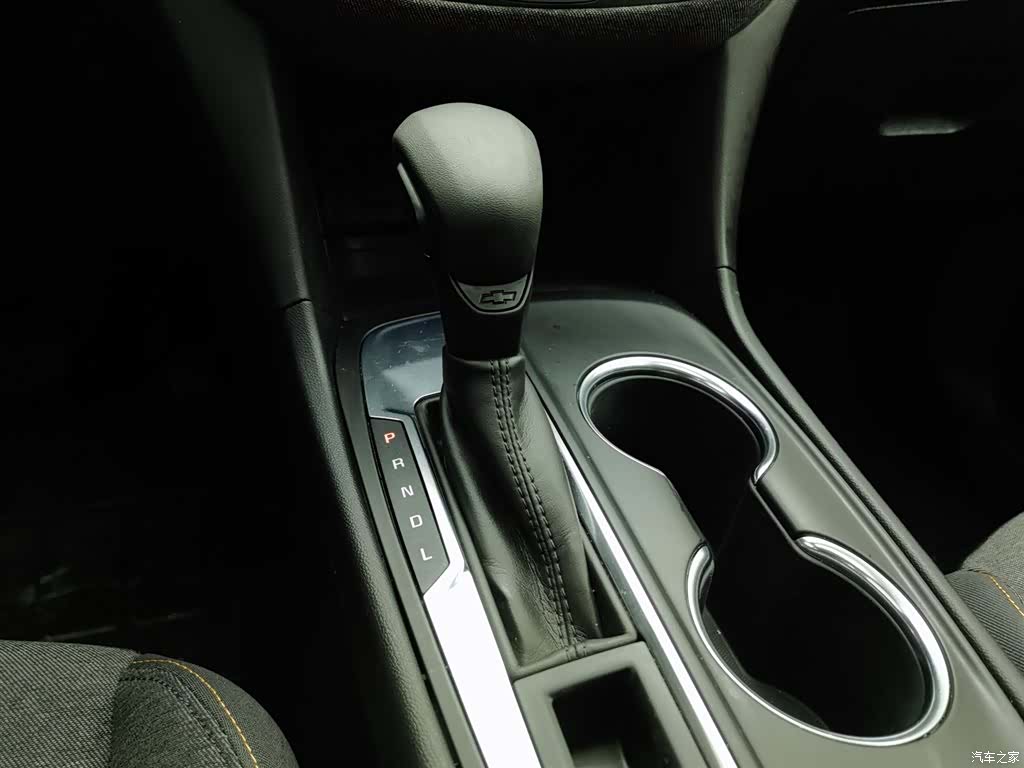 Chevrolet Equinox, 2021 13