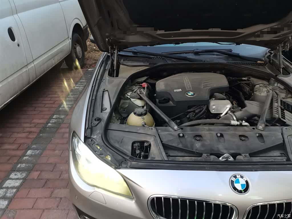 BMW 5 Series, 2014 21