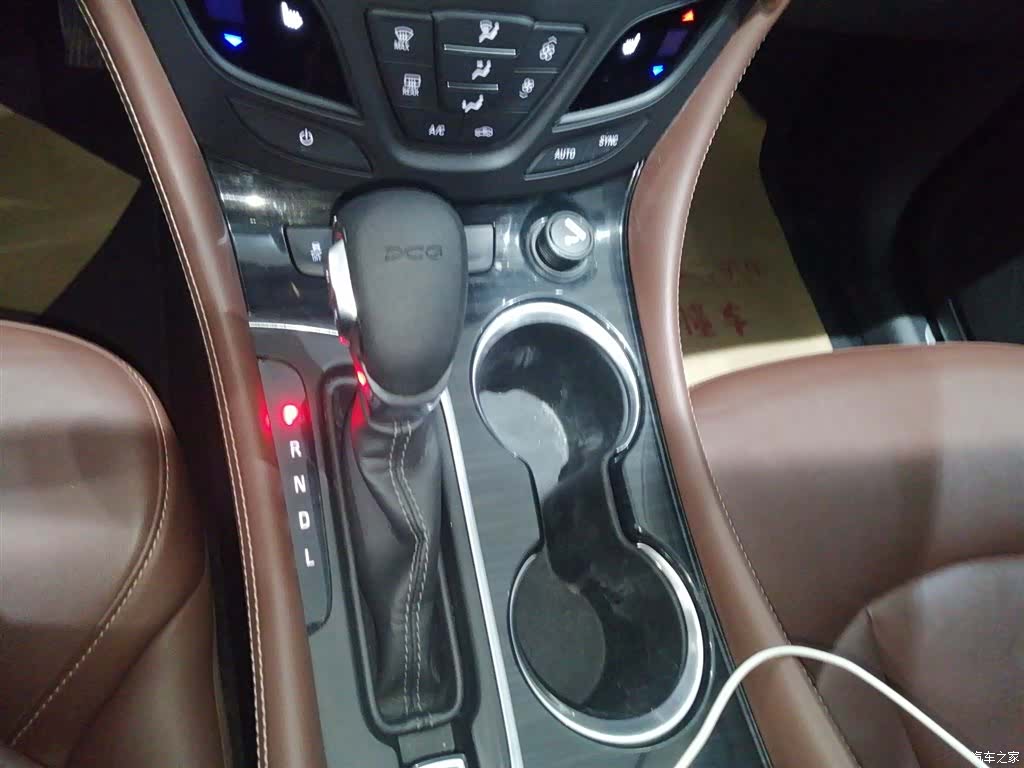 Buick Envision Plus, 2019 14