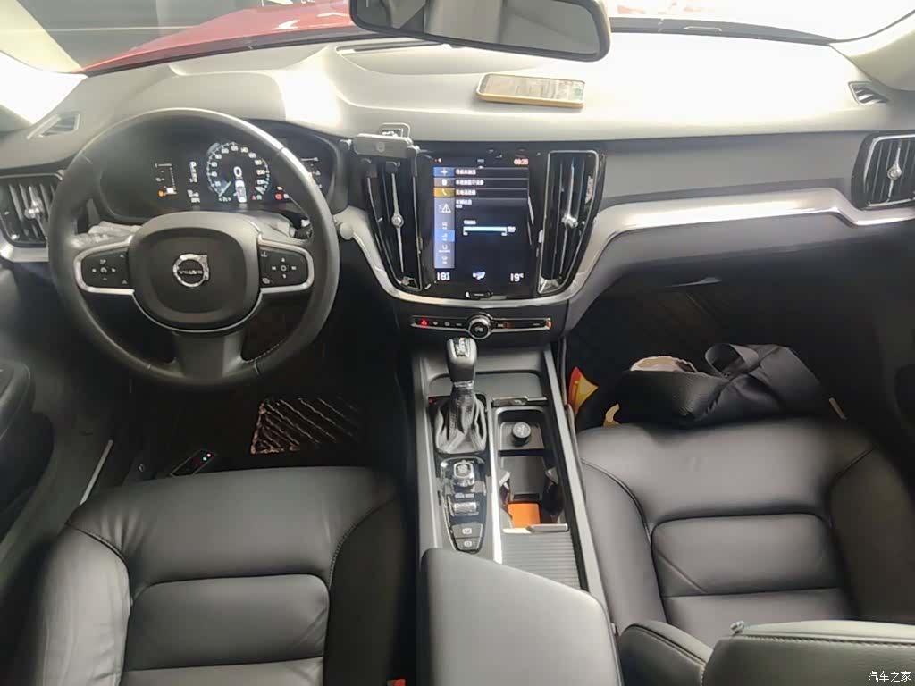 Volvo S60, 2021 10