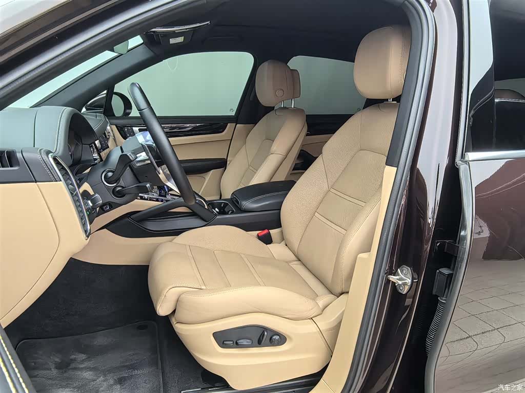 Porsche Cayenne, 2022 23