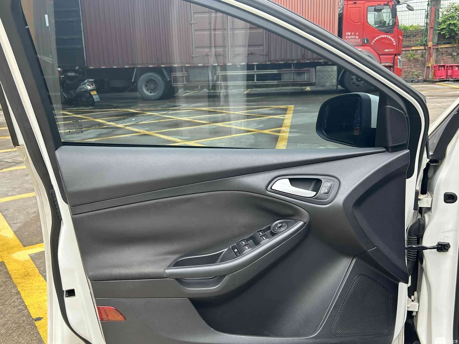 Ford Focus, 2017 15