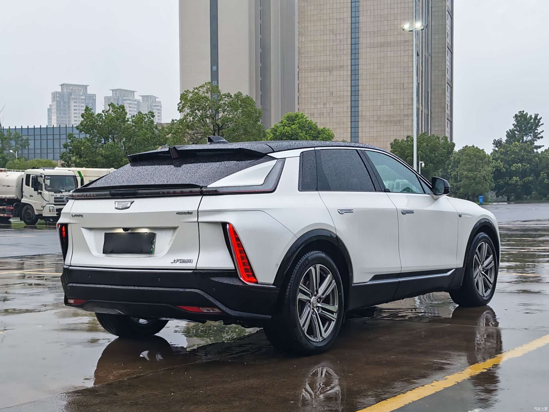 Cadillac IQ, 2022 все фото