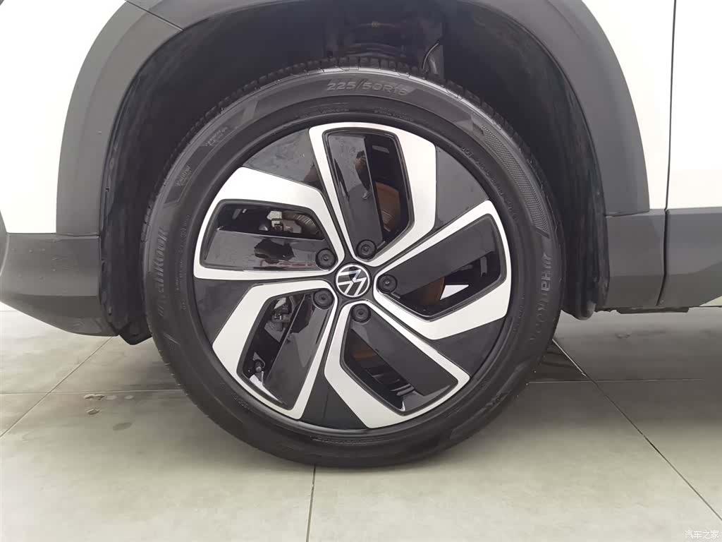 Volkswagen Tharu, 2024 17