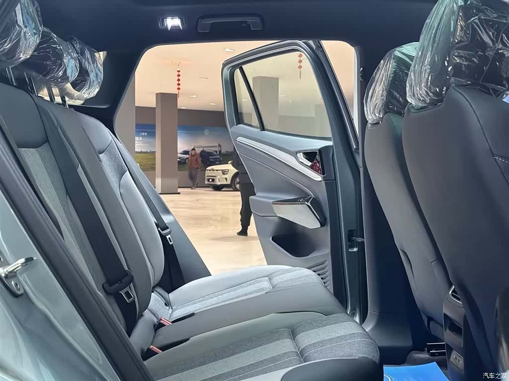 Volkswagen ID.4, 2026 9