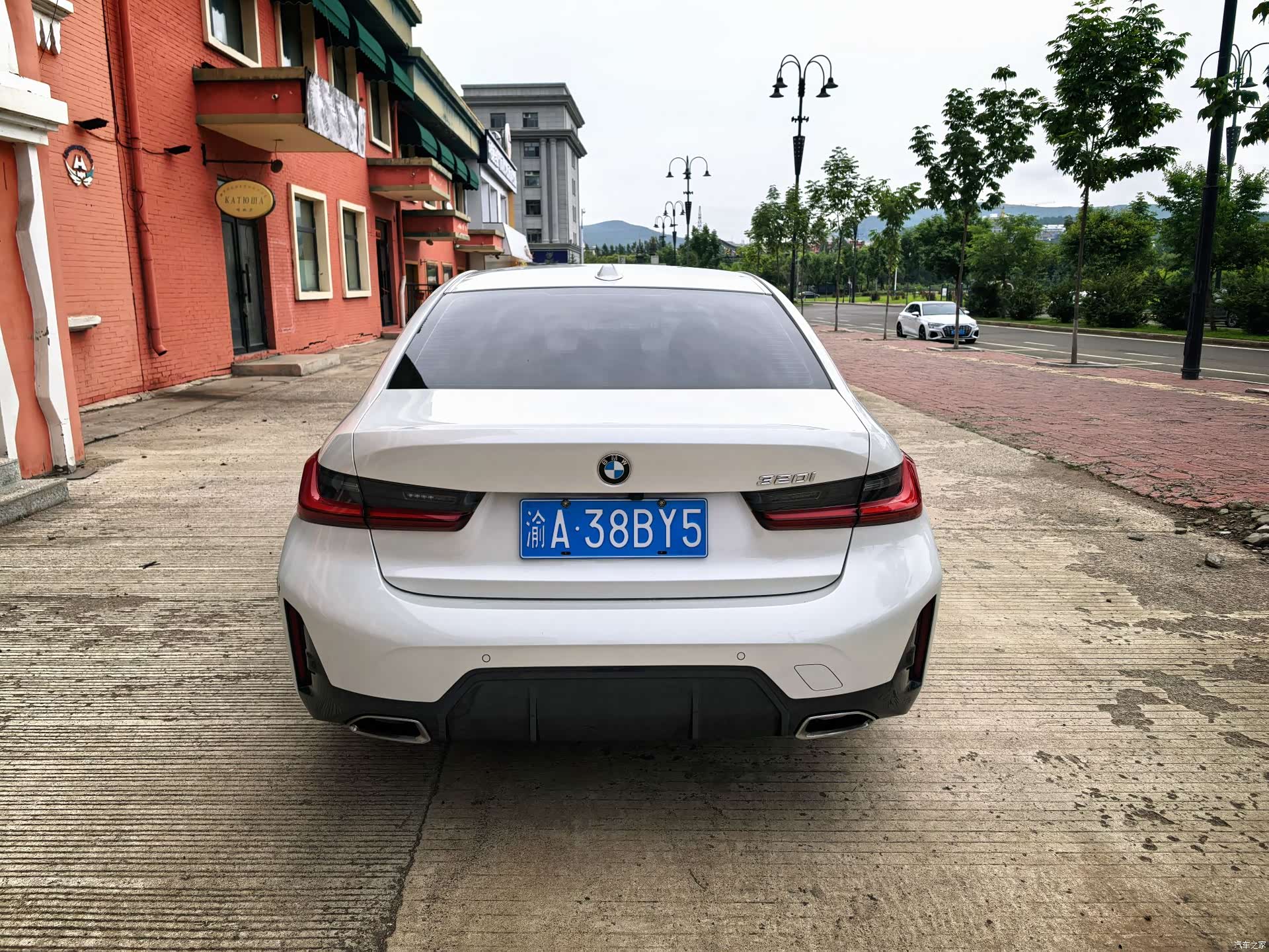 BMW 3 Series, 2023 все фото