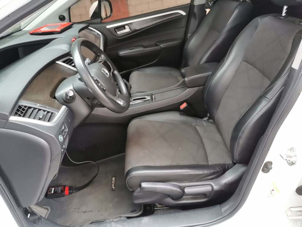 Honda Jade, 2016 15