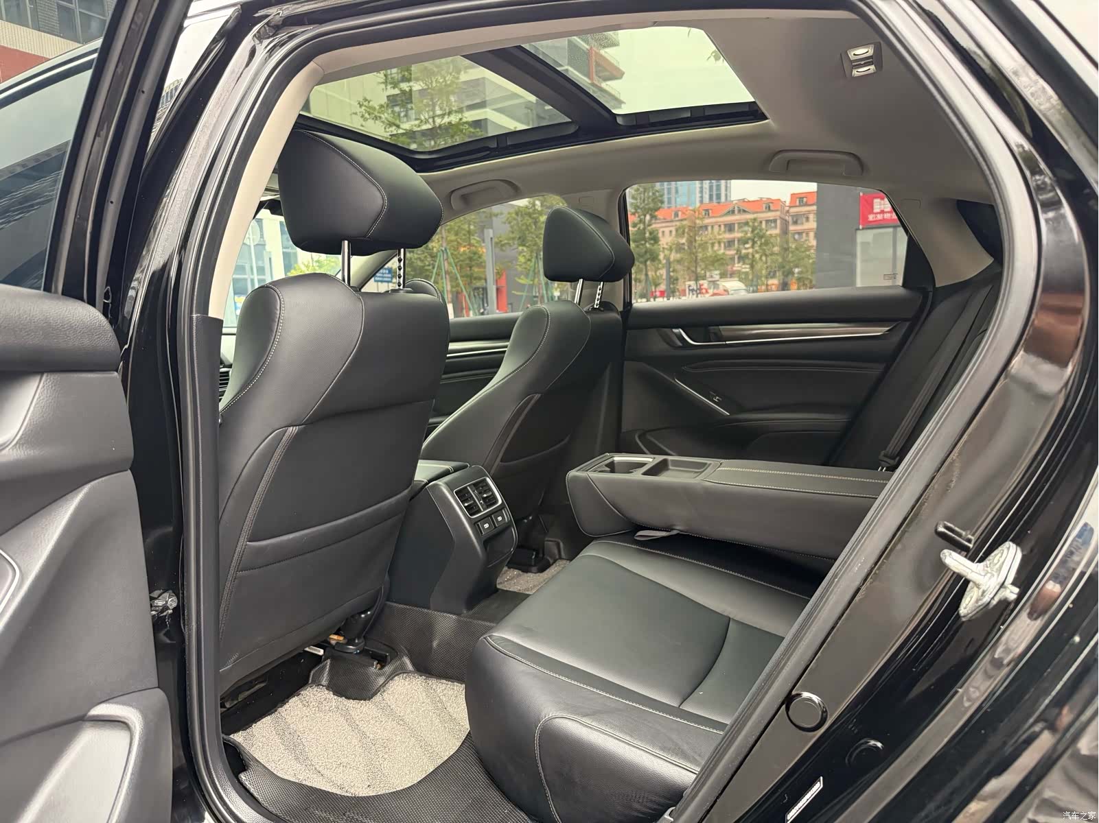 Honda Accord, 2022 8