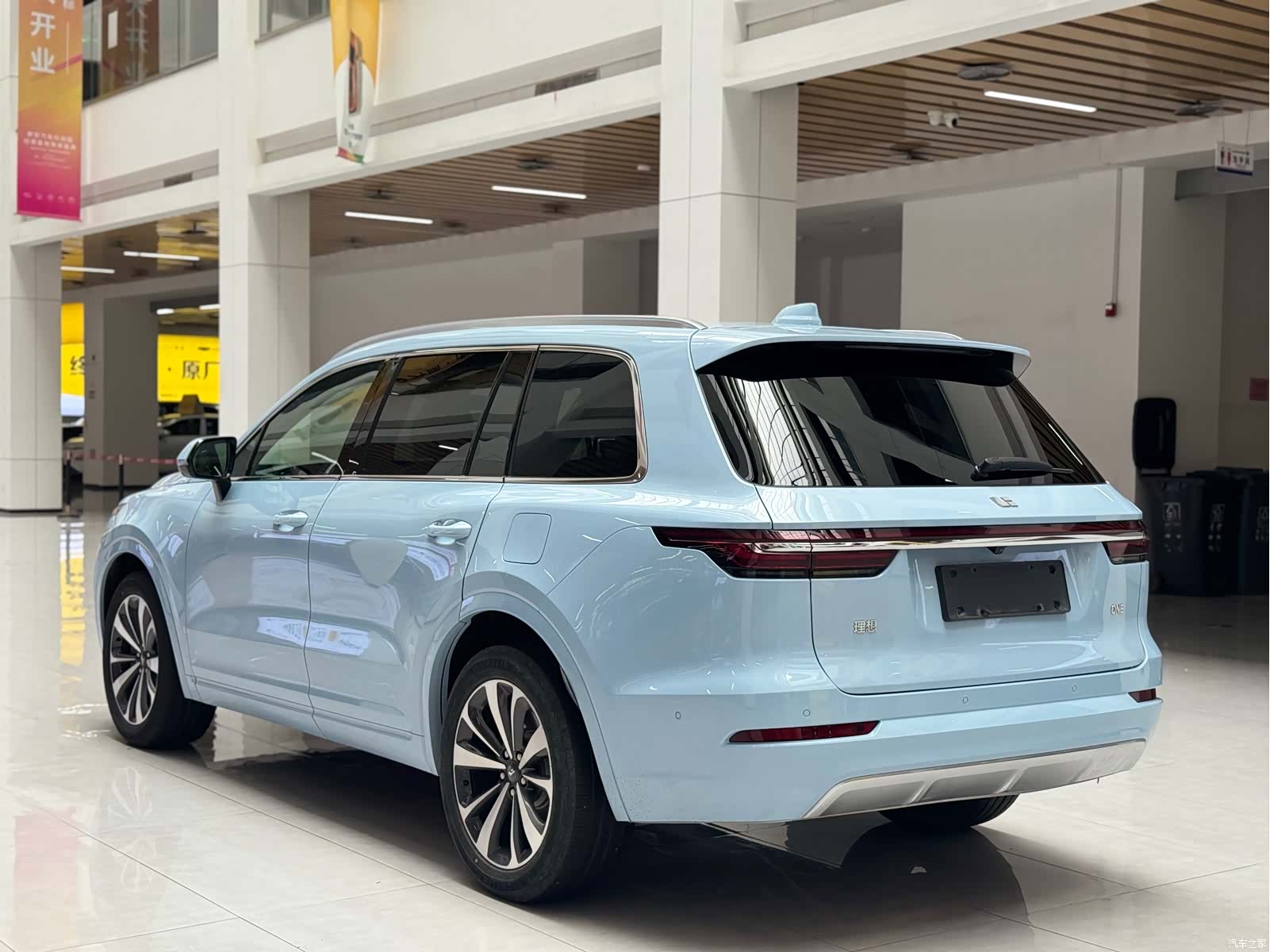 Li Auto ONE, 2022 7
