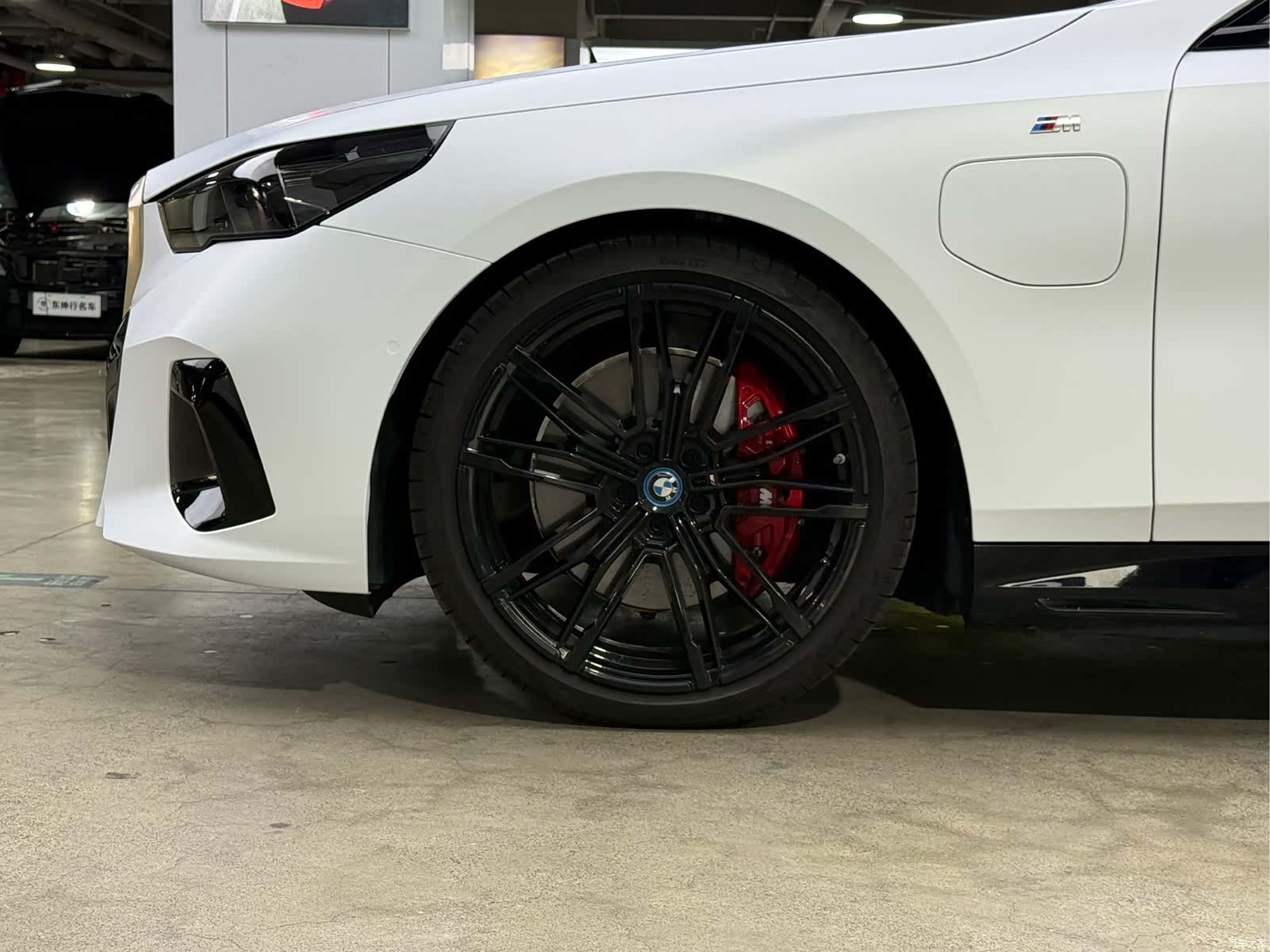 BMW i5, 2025 все фото