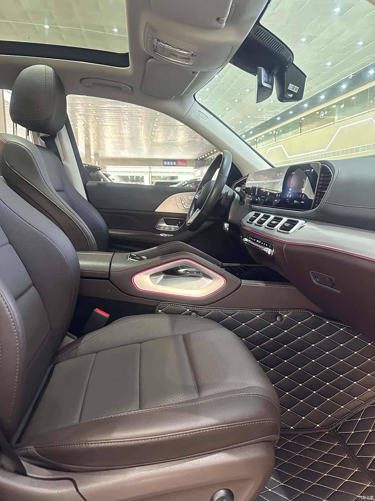 Mercedes-Benz GLE, 2022 все фото