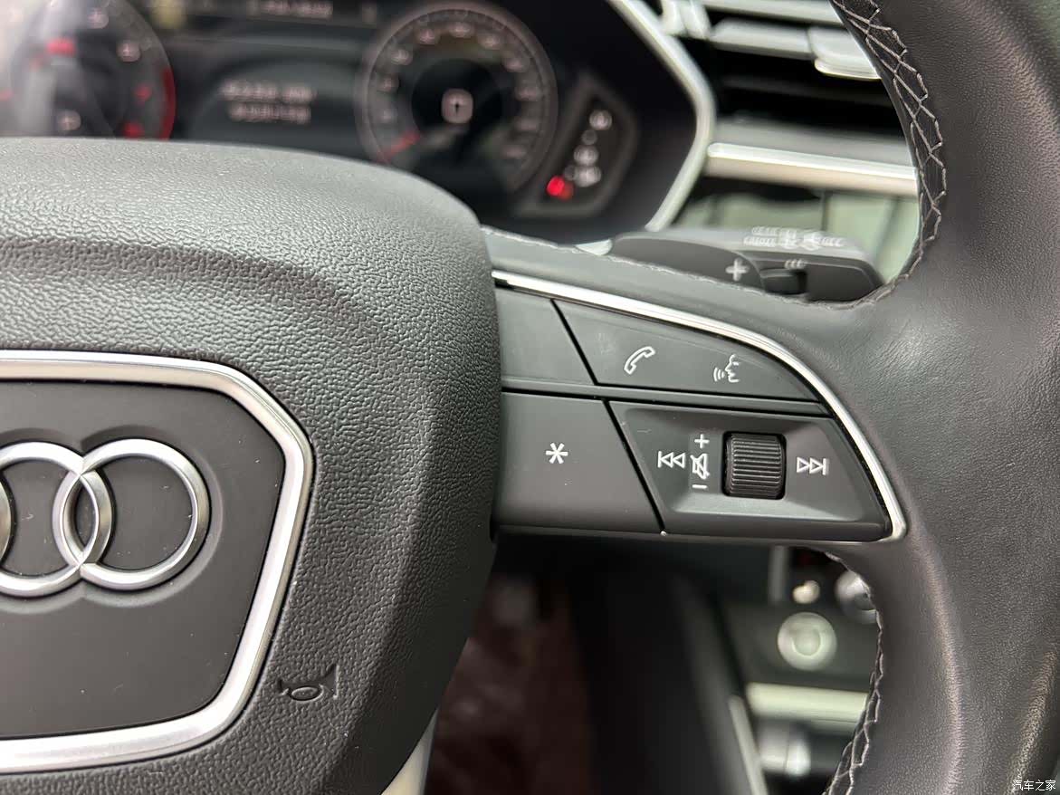 Audi Q3, 2023 21