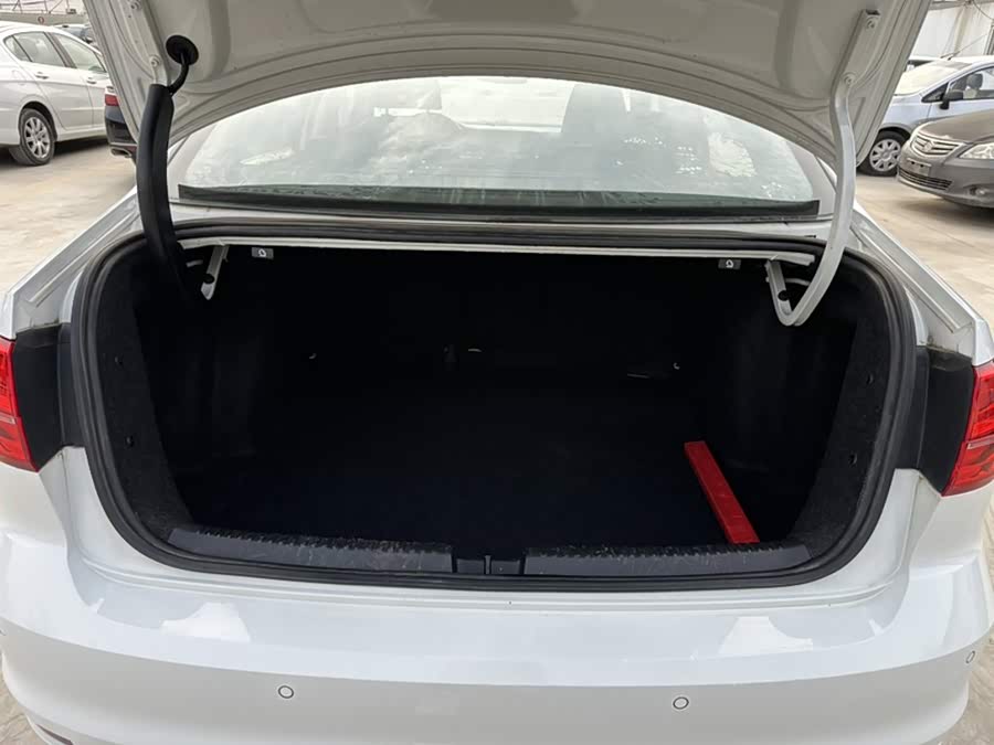 Volkswagen Sagitar 2018, фото 10