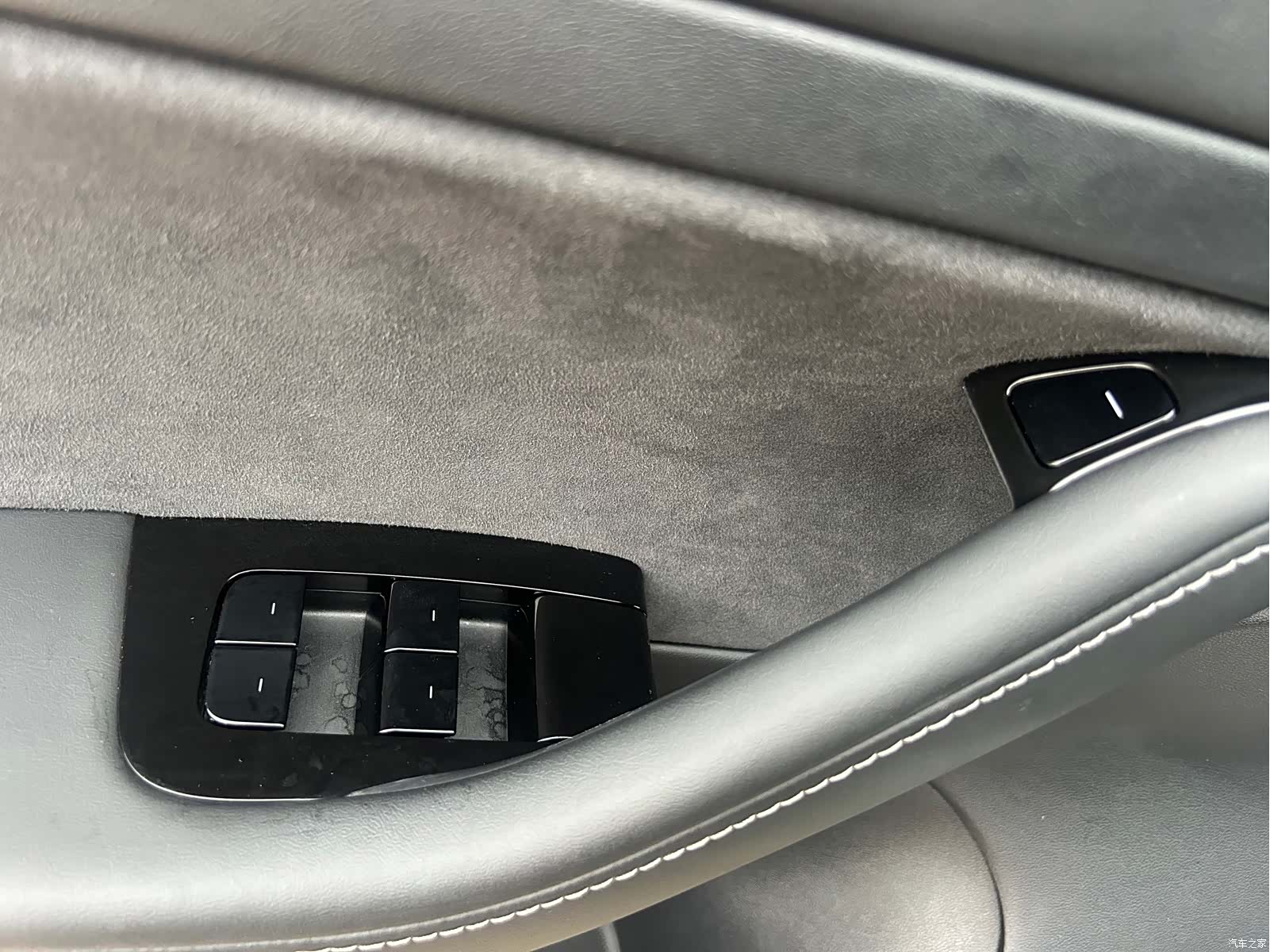 Tesla Model 3, 2020 39