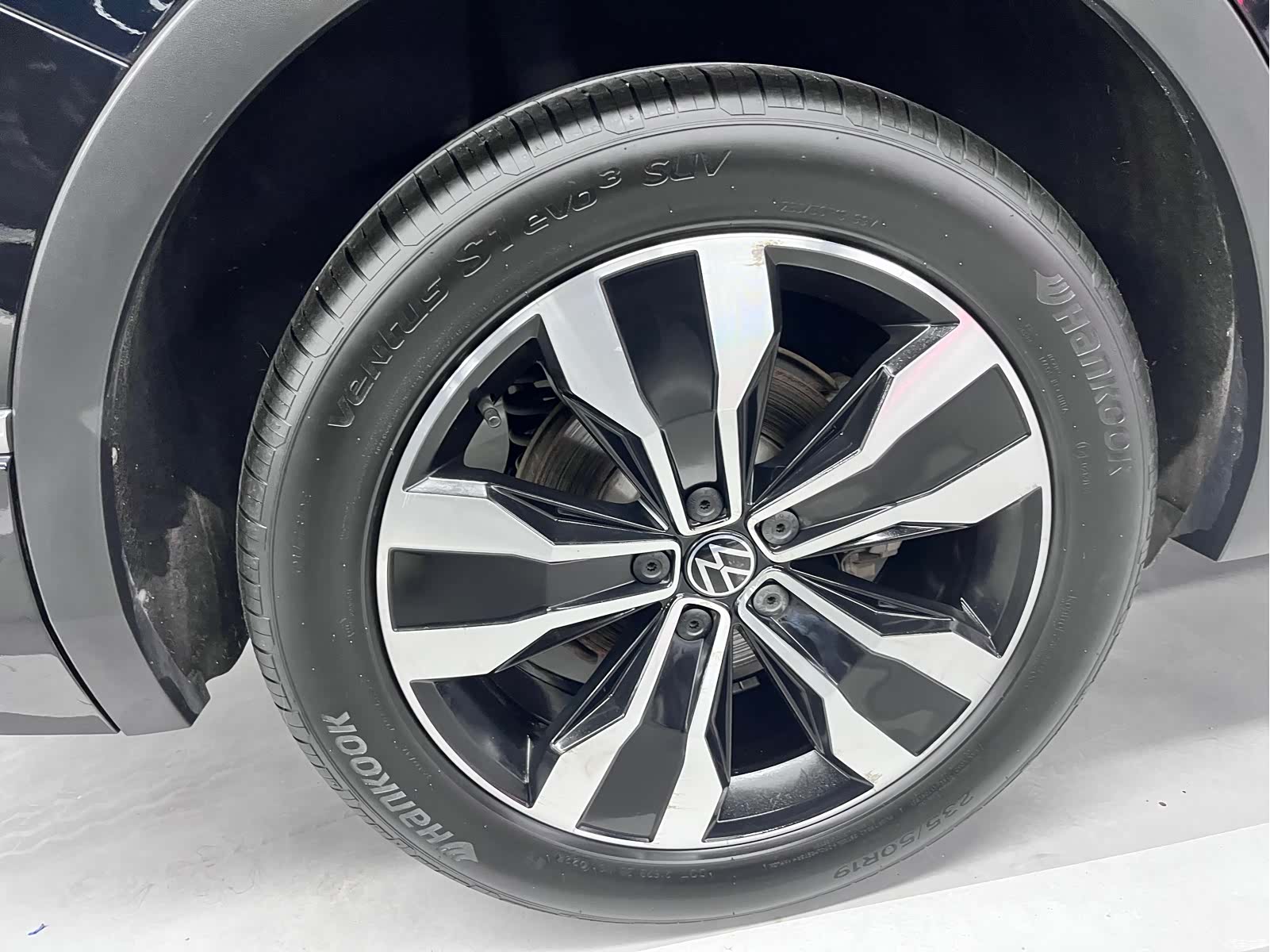 Volkswagen Tiguan L, 2022 13