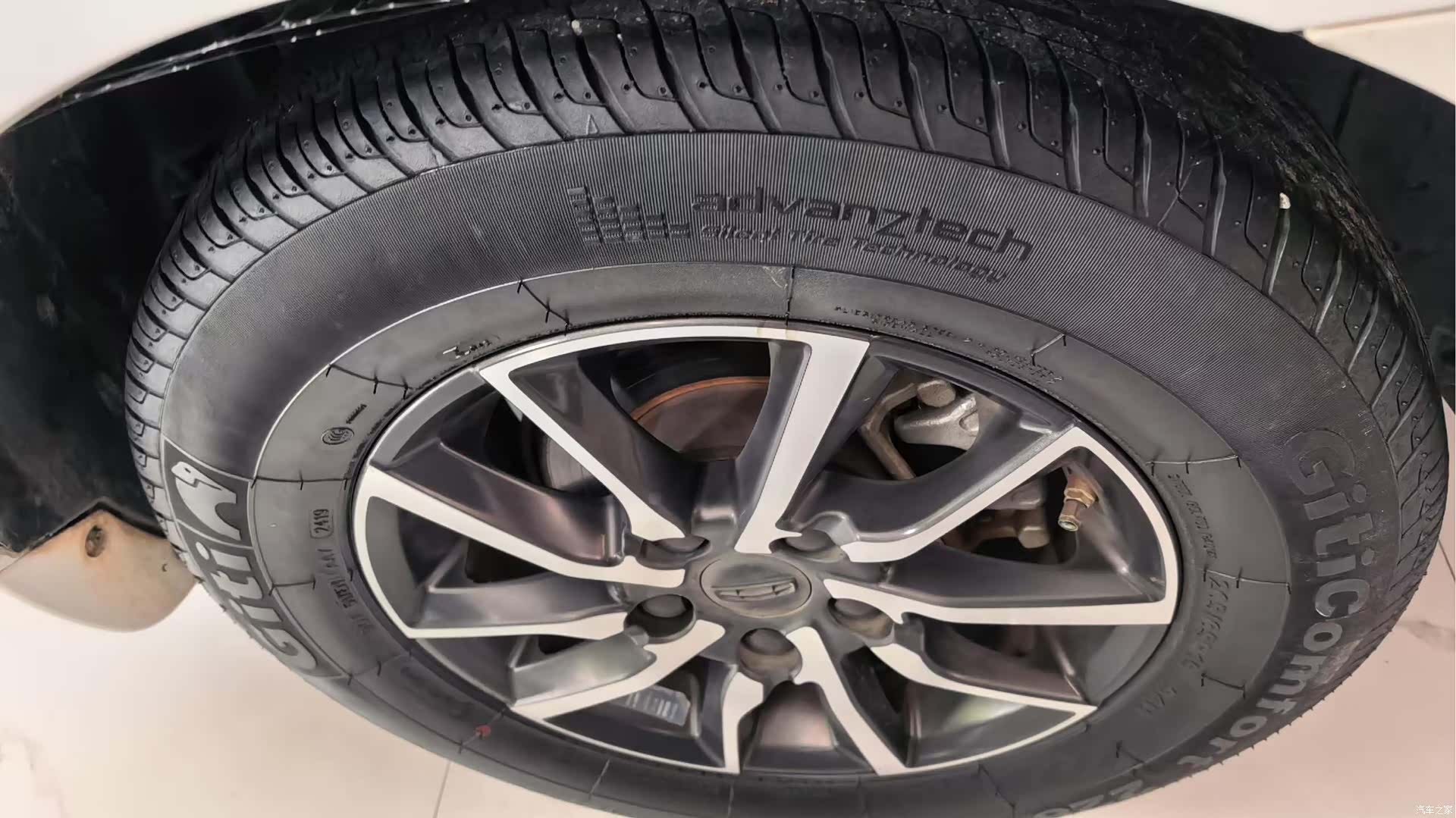 Geely Emgrand, 2019 7