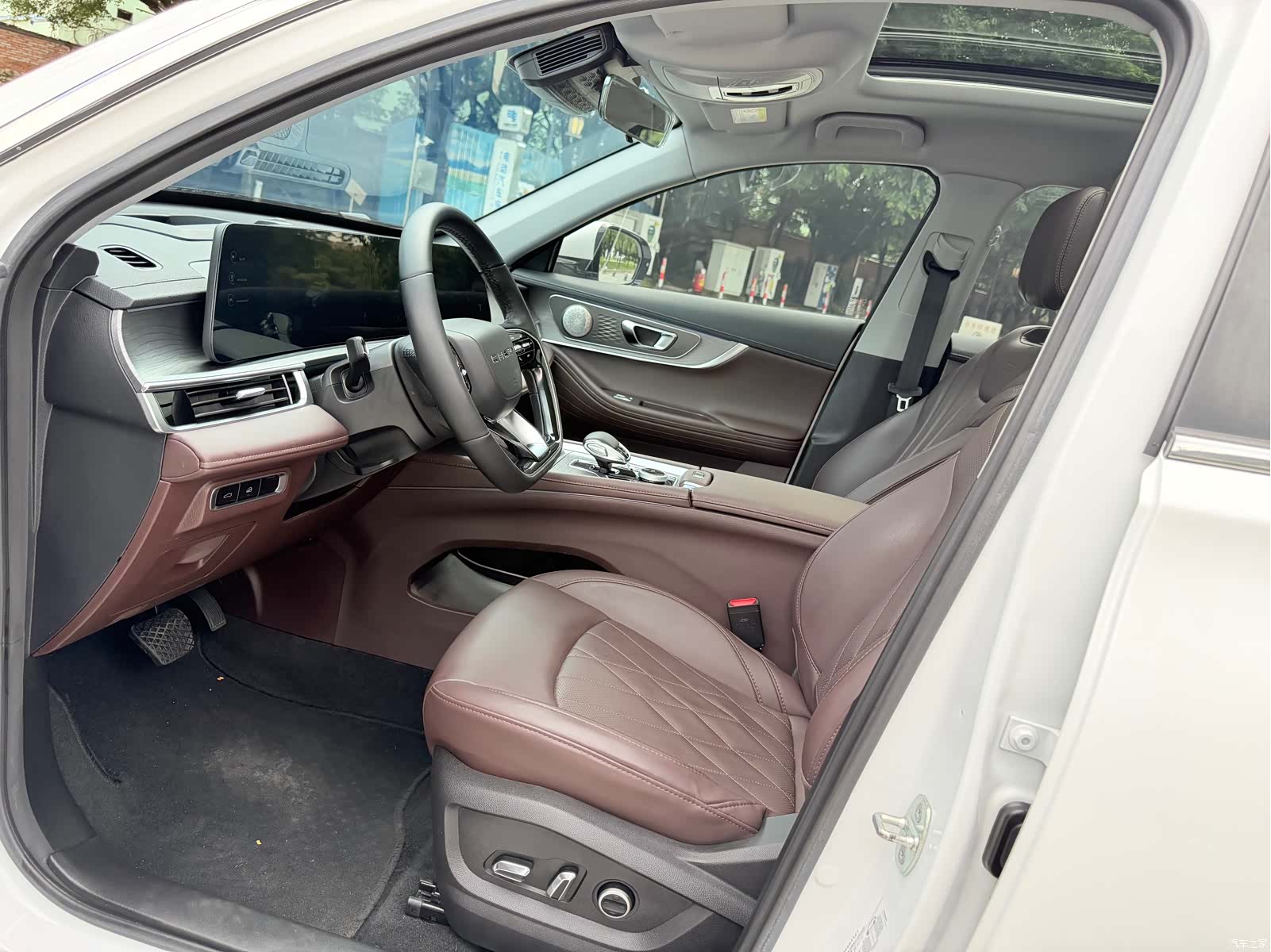 Chery Tiggo 8, 2024 4