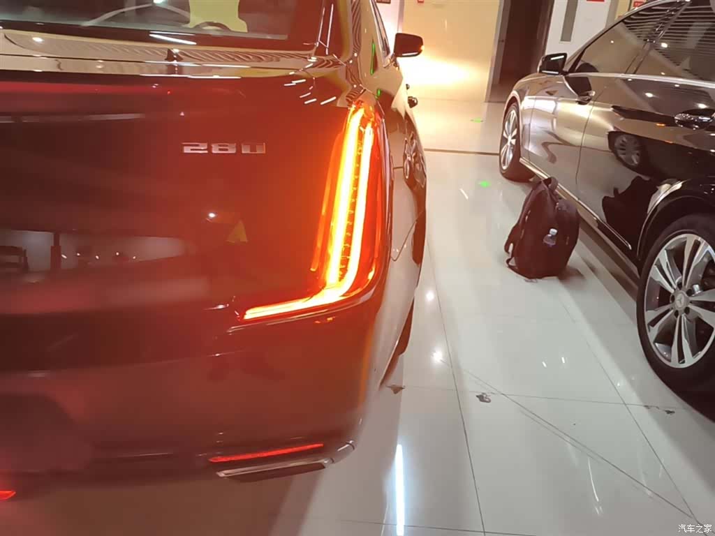Cadillac XTS, 2018 8