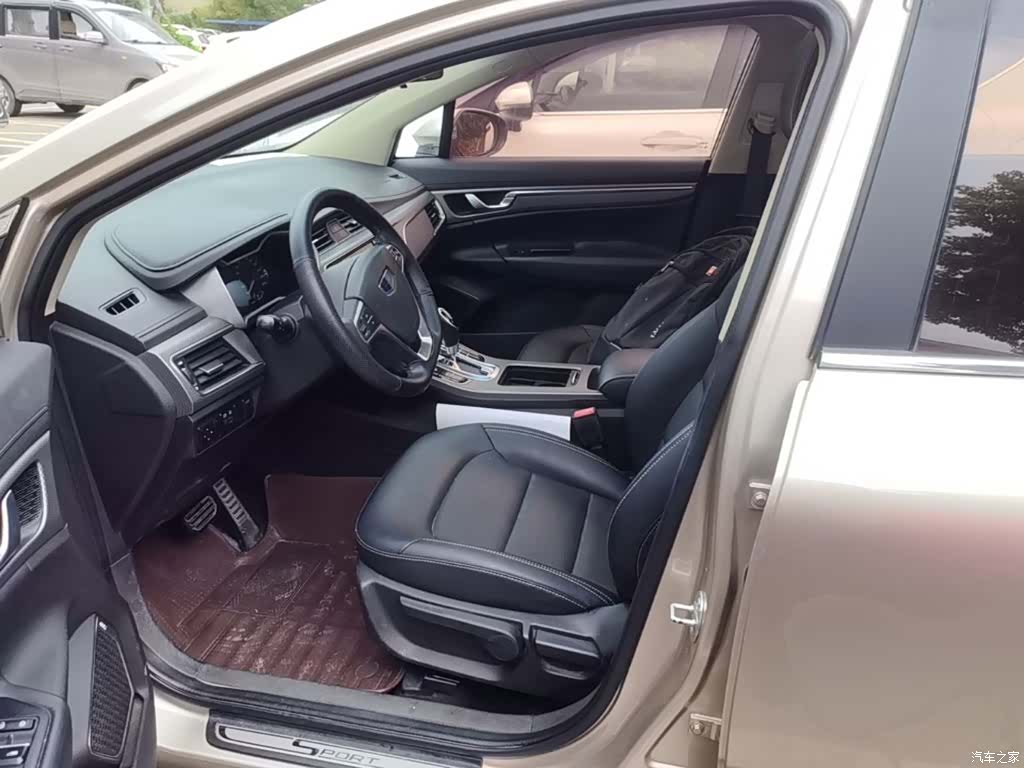 Geely Emgrand, 2016 15