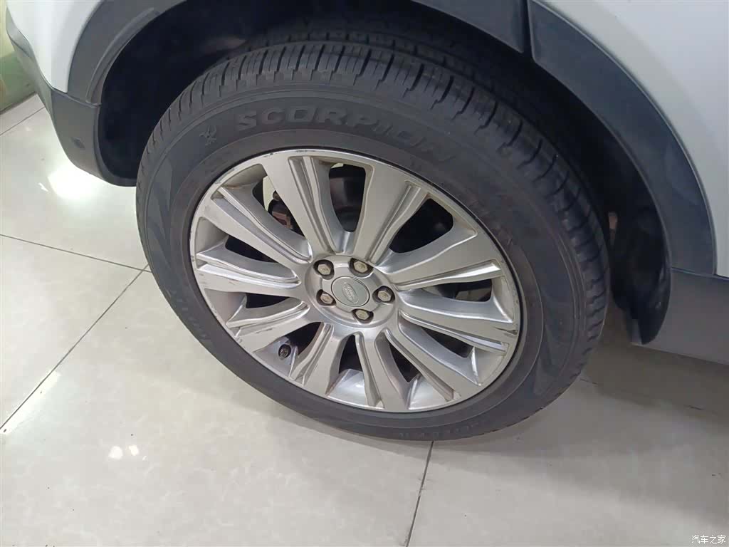 Land Rover Range Rover, 2018 11