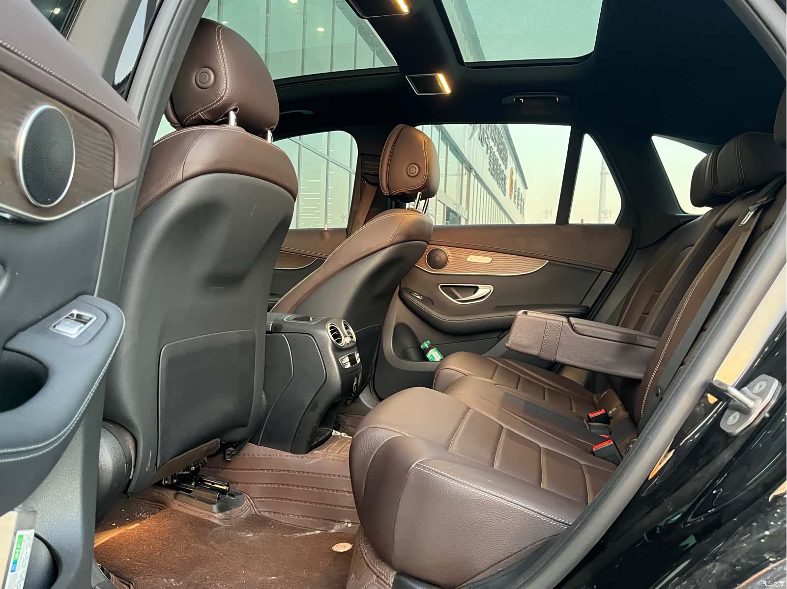 Mercedes-Benz GLC, 2022 12