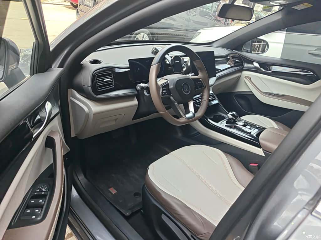 BYD Qin, 2024 16