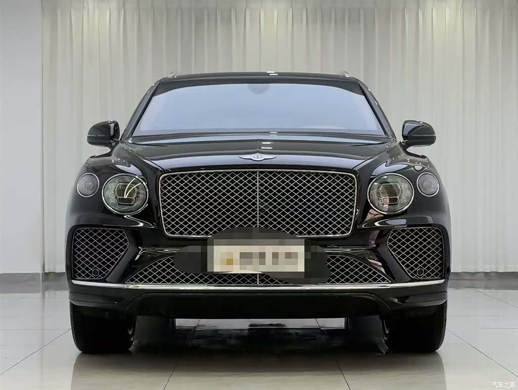 Bentley Bentayga, 2025 2