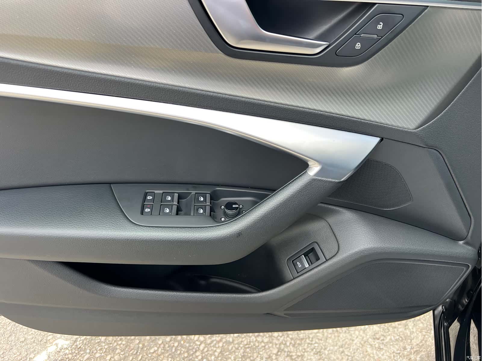 Audi A6L, 2020 12