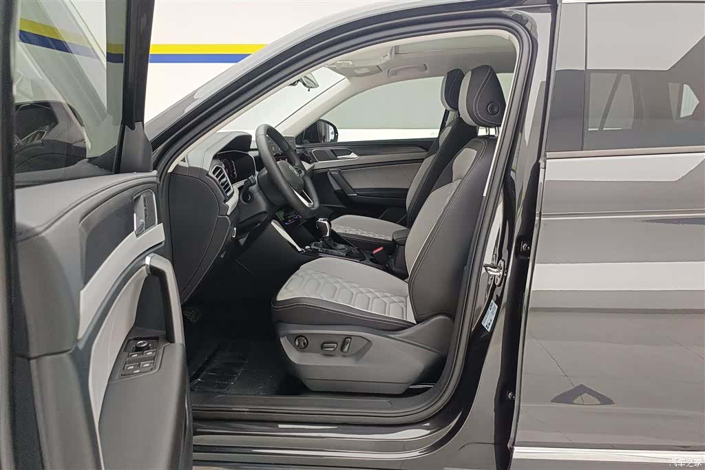 Volkswagen Tayron, 2025 9