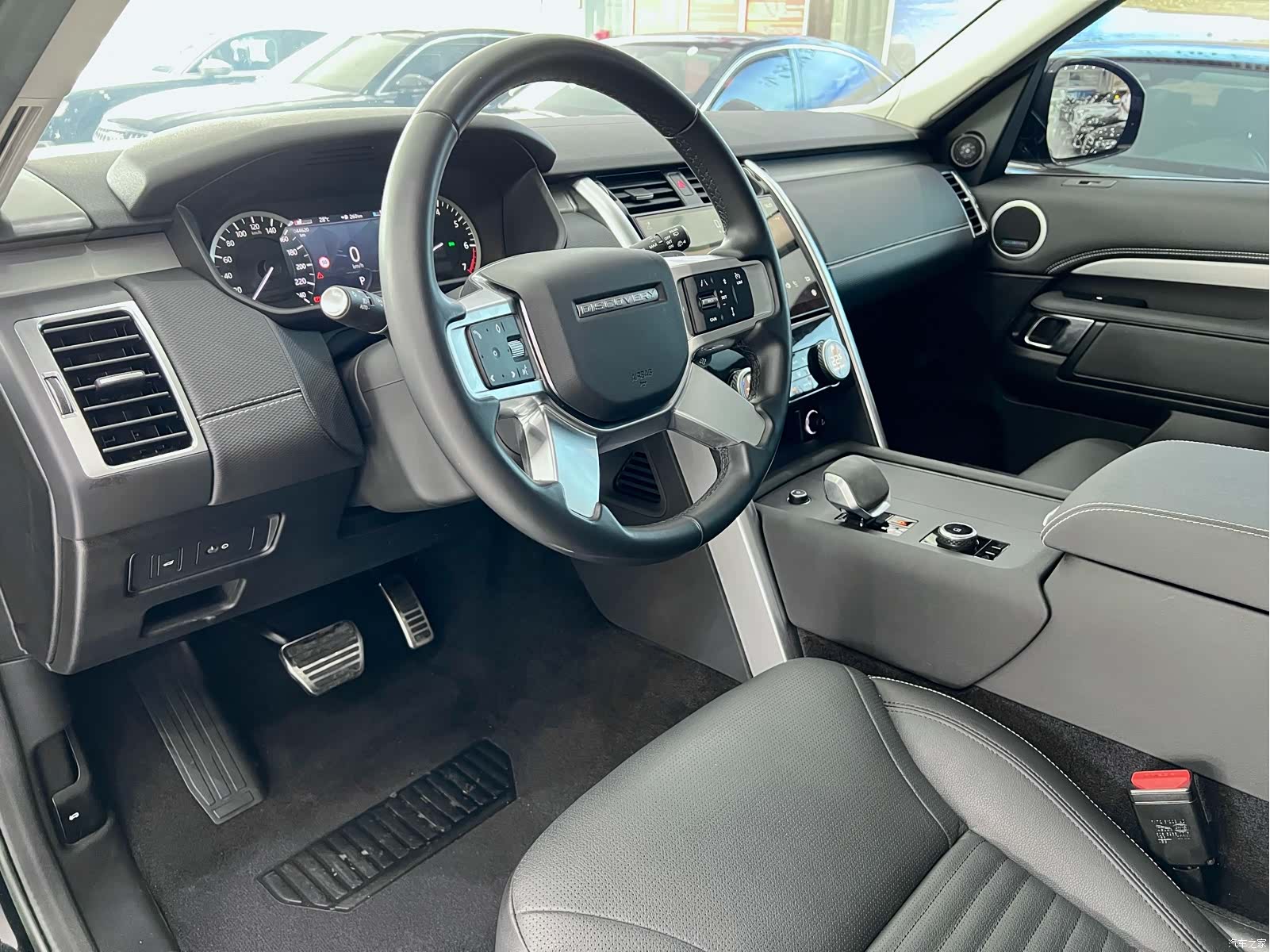 Land Rover Discovery, 2023 7