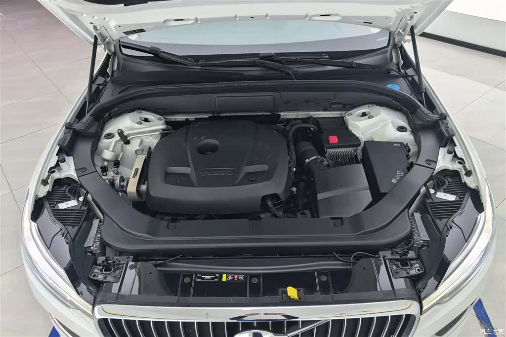 Volvo XC60, 2019 10