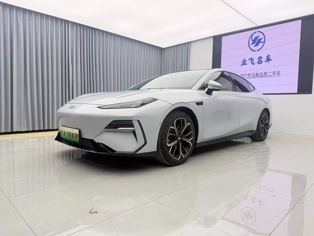 Geely Galaxy E8