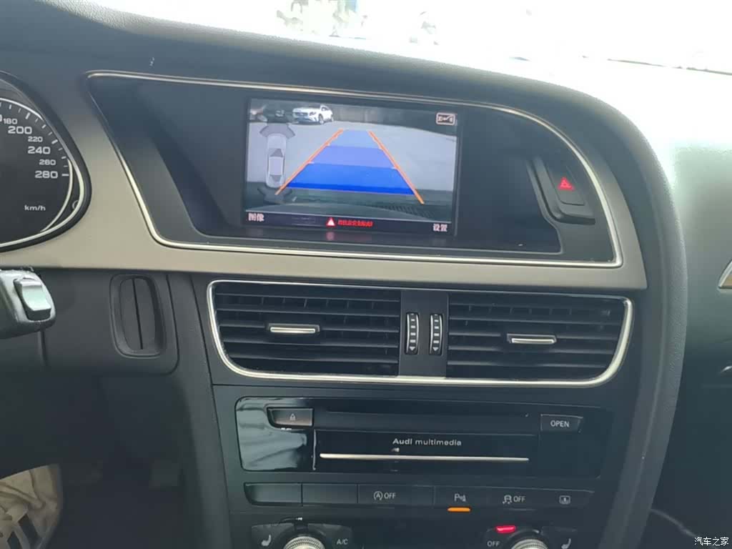 Audi A4L, 2016 13