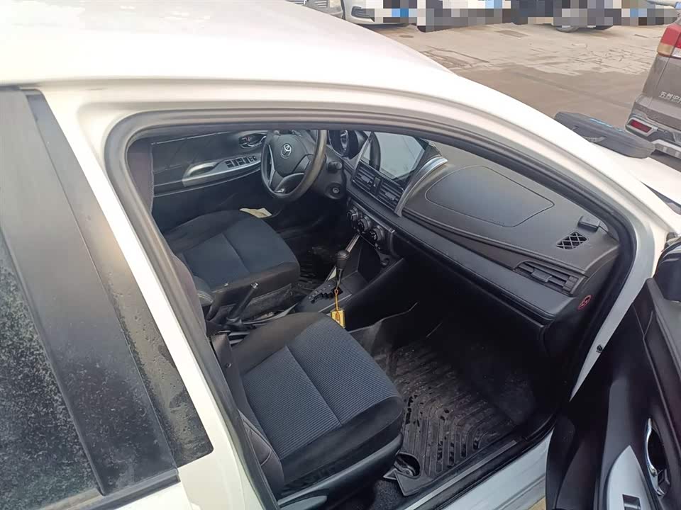 Toyota YARiS L Zhixuan