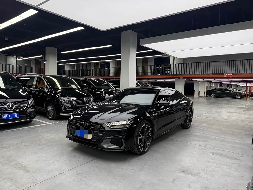 Audi A7L