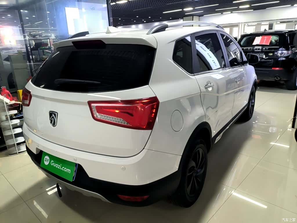 Wuling 560, 2017 7