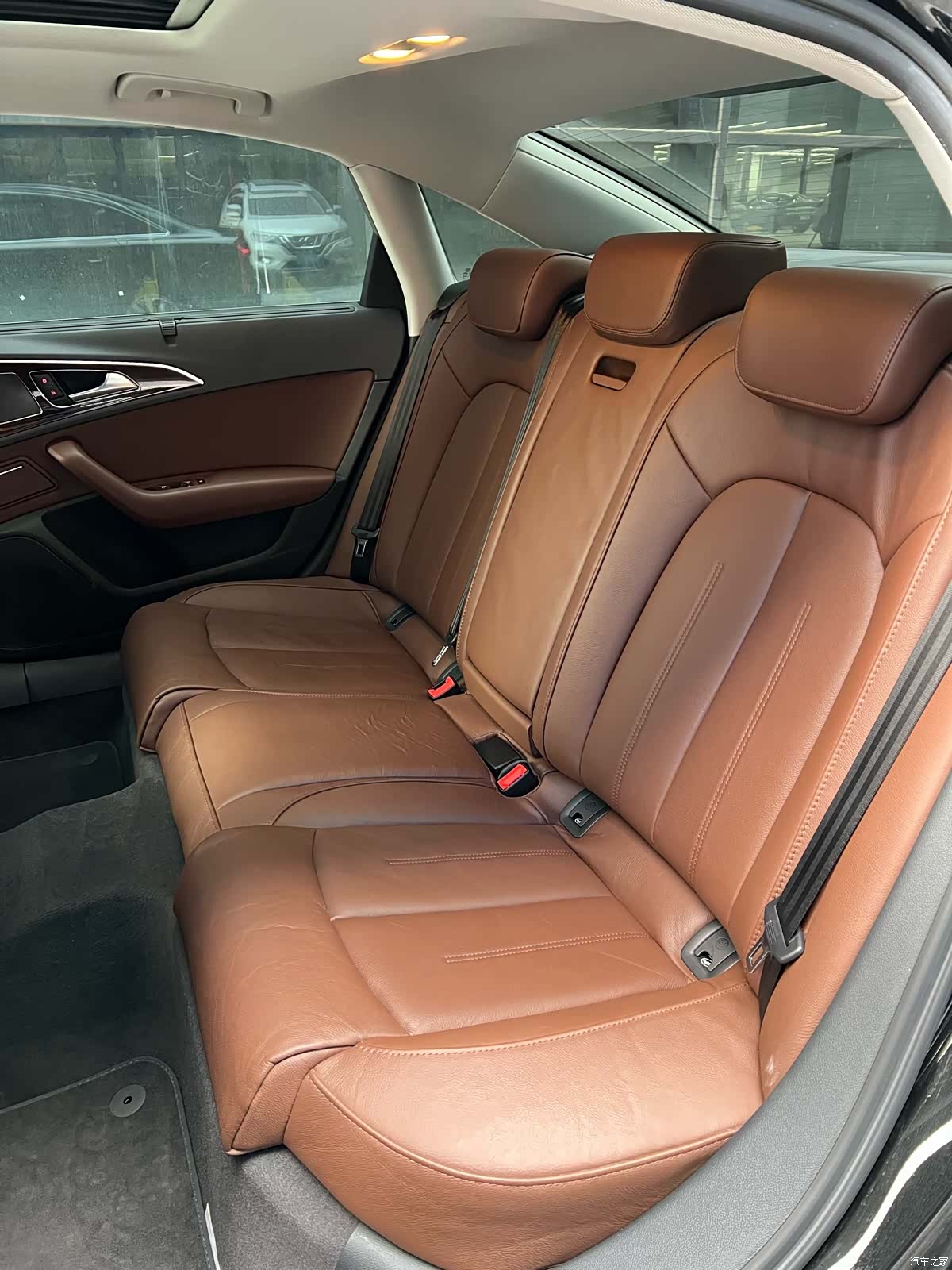 Audi A6L, 2016 10